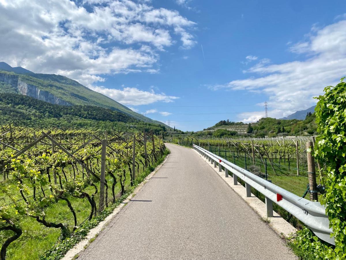 Appartamenti Le Tre Rose Torbole Sul Garda Extérieur photo